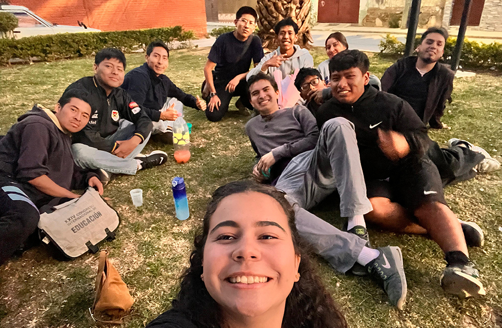 Começou a missão da Emily em Cochabamba, Bolívia!
